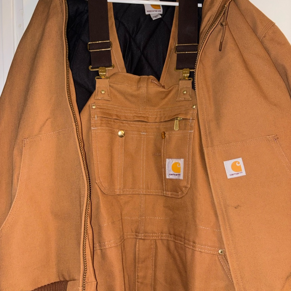 Carhartt Brown Work Jacket with Matching Duck Overalls - Picture 4 of 9